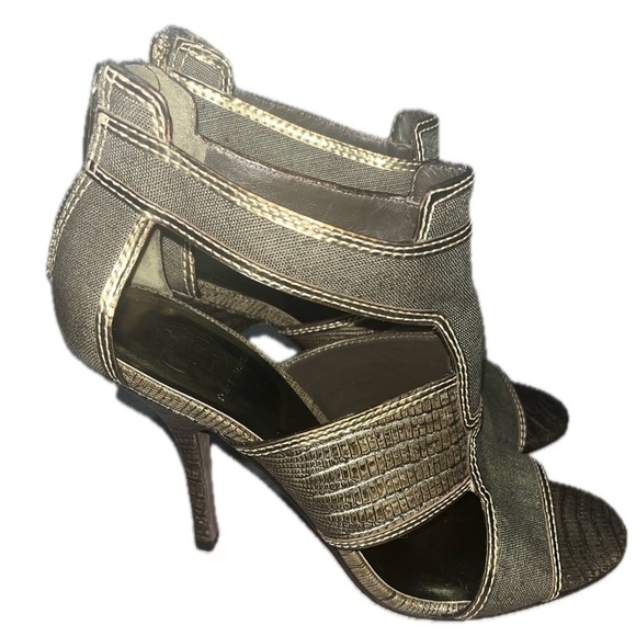 Tory Burch Geoff Olive Green & Gold Caged Heel Sandals 9.5M, Used - Picture 4 of 15